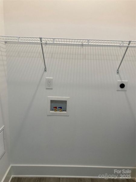 Spacious, unfurnished interior of a new home in , Gastonia (Image 18).