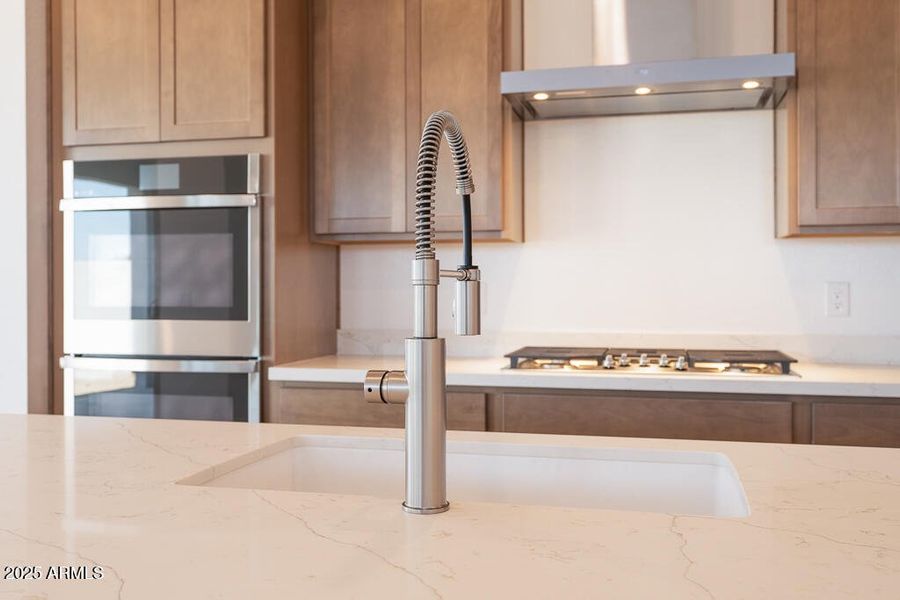 Tri Pointe Homes - Soleo 323 - Kitchen - Tri Pointe Homes - Soleo 323 - Kitchen -