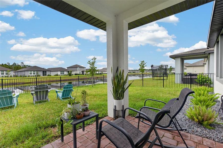 Exterior details and patio area of a home in Links Terrace, Daytona Beach (Image 28).