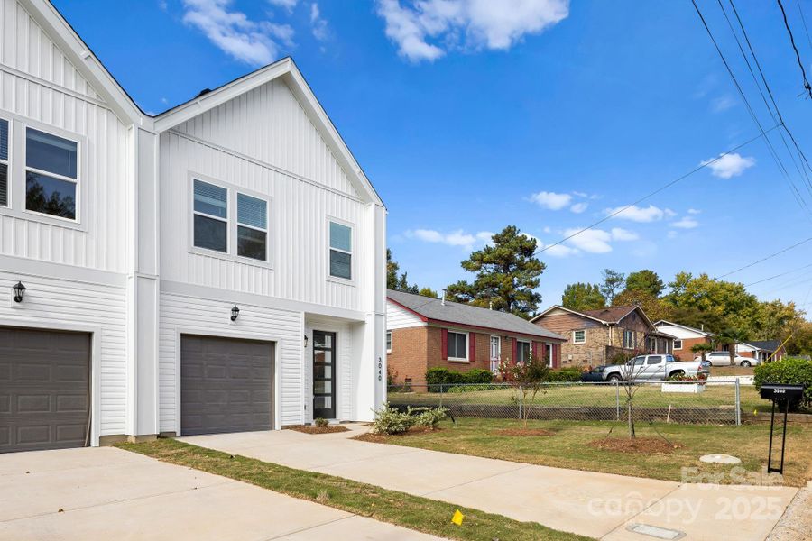 Exterior details and patio area of a home in , Charlotte (Image 3).
