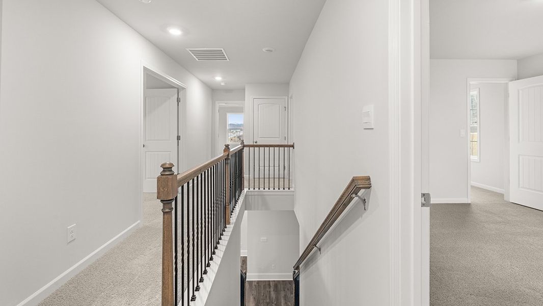 Representative unfurnished interior of a home built from the LYNNBROOK by D.R. Horton in Hamptons at Riverwood East, Dallas (Image 21).
