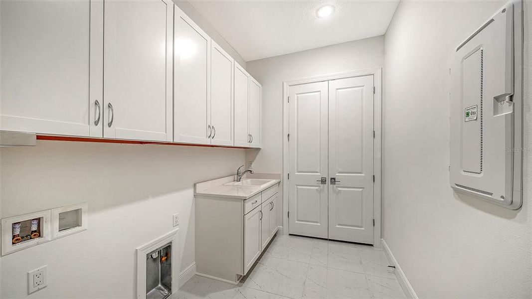 Furnished interior view inside a new home in Artistry Sarasota, Sarasota (Image 33).