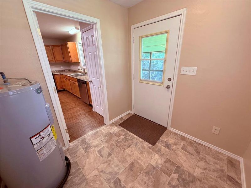 Spacious, unfurnished interior of a new home in , Winnsboro (Image 17). Spacious, unfurnished interior of a new home in , Winnsboro (Image 17).
