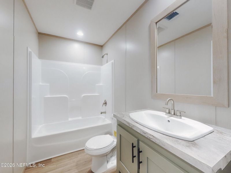 Furnished interior view inside a new home in , Keystone Heights (Image 15).