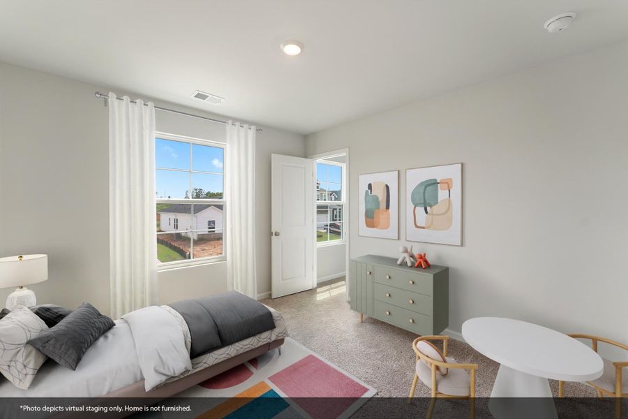 Furnished interior view inside a new home in Richmond Hill, Inman (Image 10).