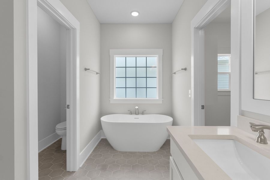 Representative furnished interior of a home built from the Scout by Bill Clark Homes in Sidbury Landing, Wilmington (Image 85).