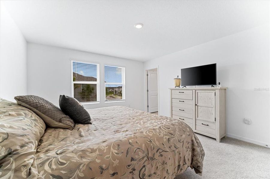 Furnished interior view inside a new home in , Sarasota (Image 7).