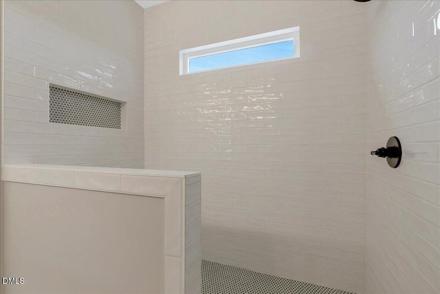 05-DSC00011 05-DSC00011