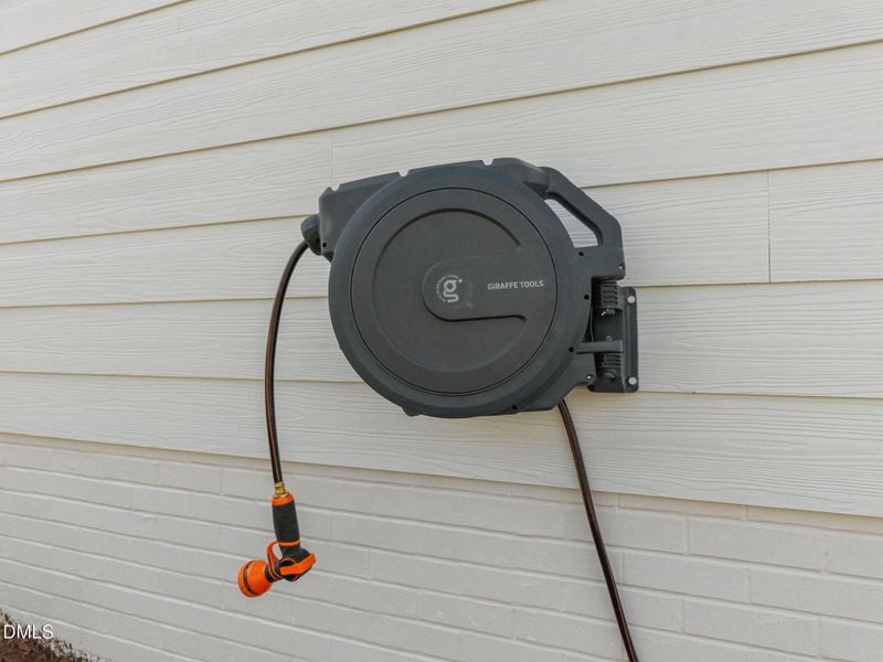 10-web-or-mls-DJI_20260413100950_0462_D