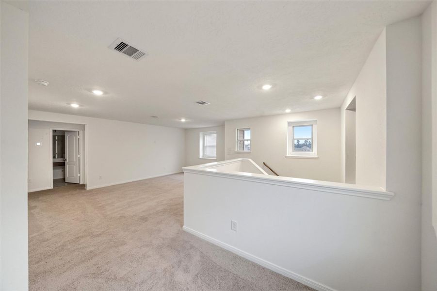 Spacious, unfurnished interior of a new home in , Magnolia (Image 23).