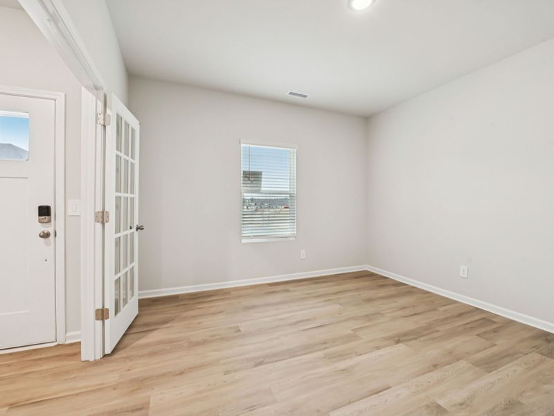 Spacious, unfurnished interior of a new home in Oak Manor - Signature Series, Garner (Image 13).