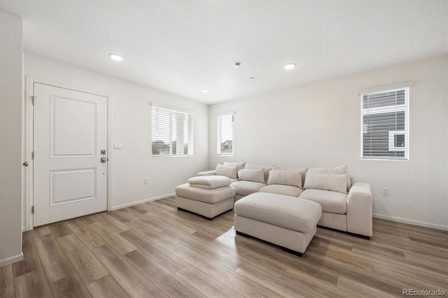 Furnished interior view inside a new home in Reunion, Commerce City (Image 5).