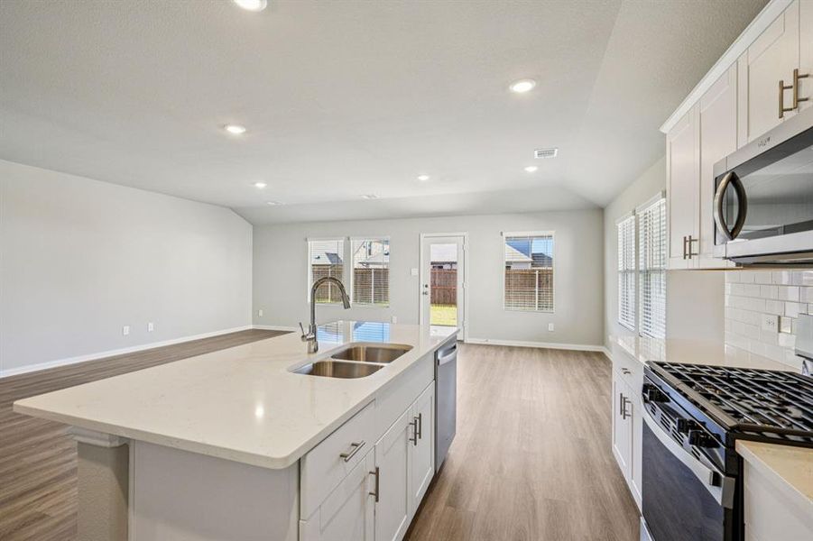 Photo is not of the actual home, but is an inspirational photo of builder’s model home and may depict options, furnishings, and/or decorator features that are not included.