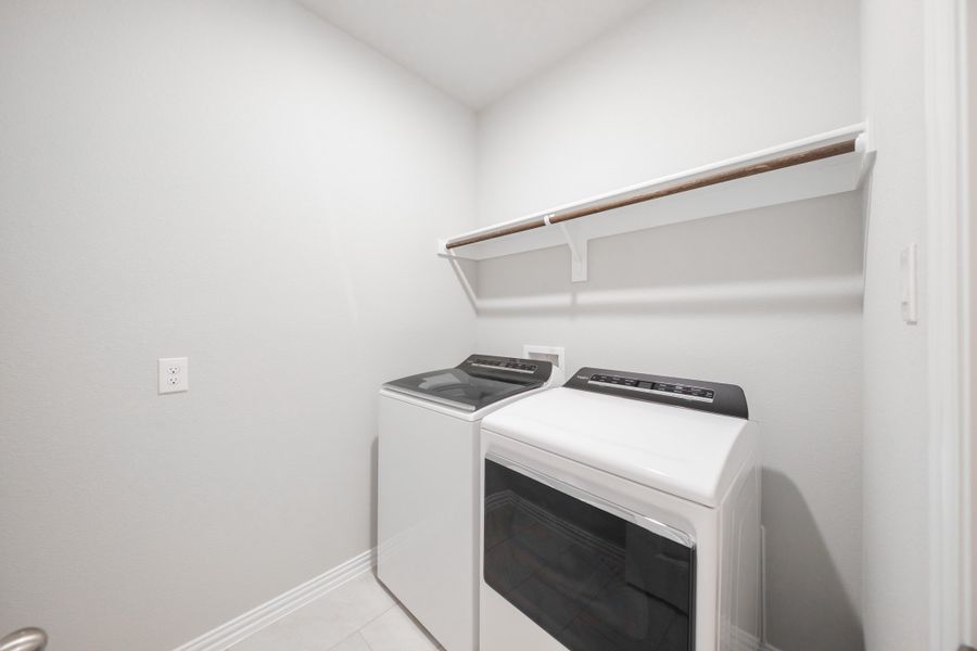 Close-up of interior finishes inside a home in The Villages of Hurricane Creek, Anna (Image 22).