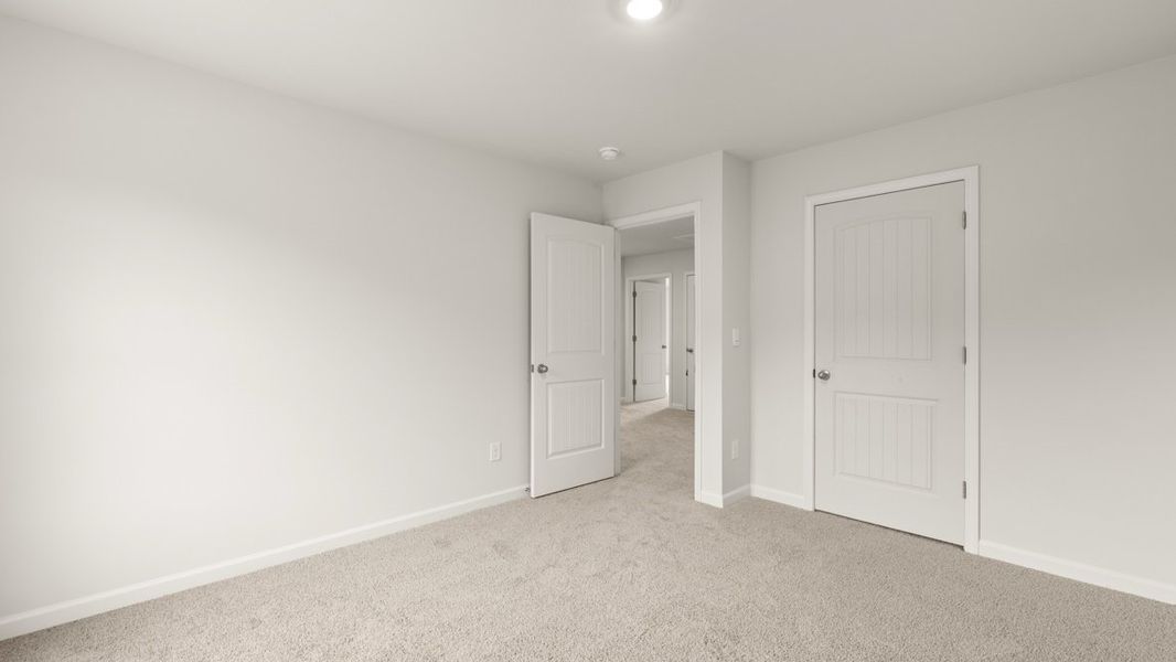 Representative unfurnished interior of a home built from the Galen by D.R. Horton in Hamptons at Riverwood South, Dallas (Image 25). Representative unfurnished interior of a home built from the Galen by D.R. Horton in Hamptons at Riverwood South, Dallas (Image 25).