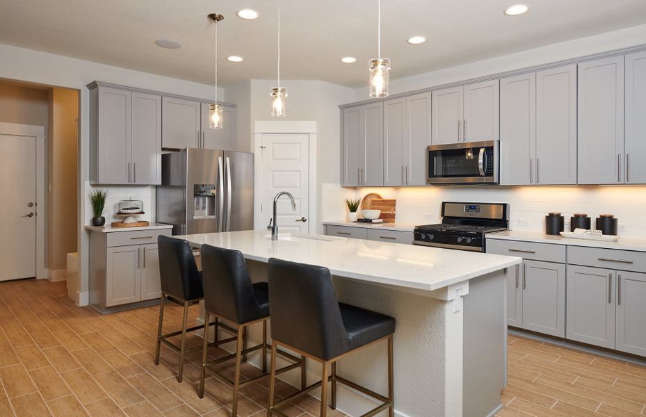 Large Eat-In Kitchen Island