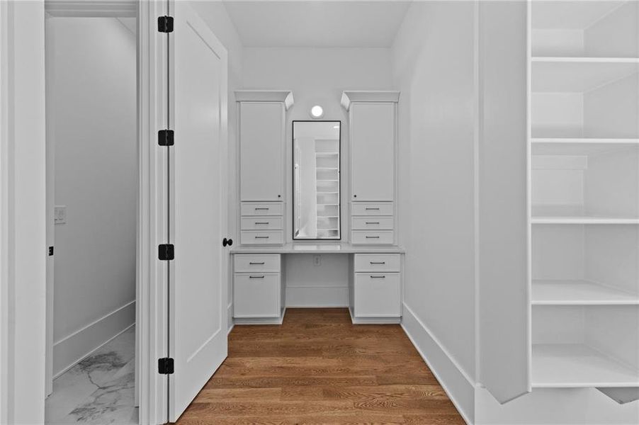 Spacious, unfurnished interior of a new home in , Buford (Image 65).