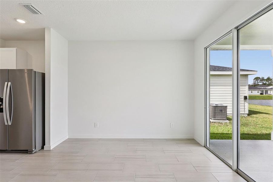Spacious, unfurnished interior of a new home in , Palm Coast (Image 20).