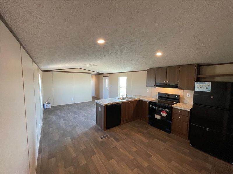 Image 16 of a home in . Image 16 of a home in .