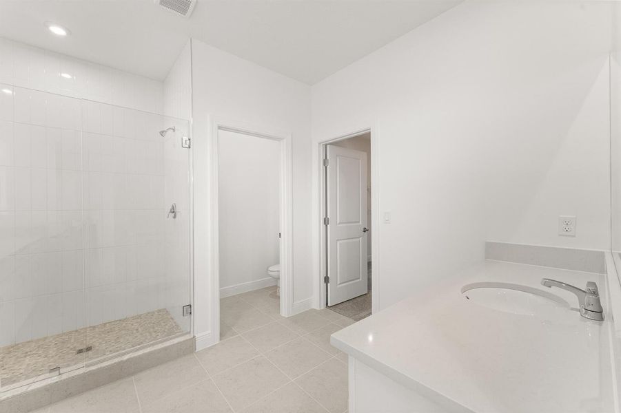US_SEF_SALINA_LOT 55_OWNERS BATH 2 US_SEF_SALINA_LOT 55_OWNERS BATH 2