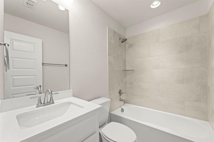 23. 1424 Rio Grande - 3RD Bath