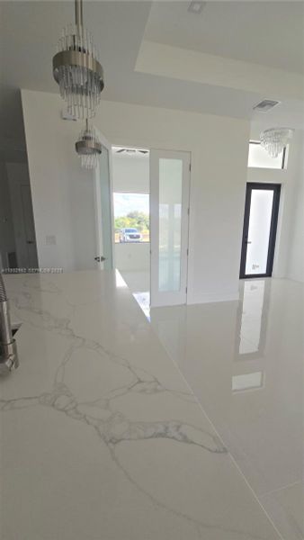 Spacious, unfurnished interior of a new home in , Lehigh Acres (Image 40).