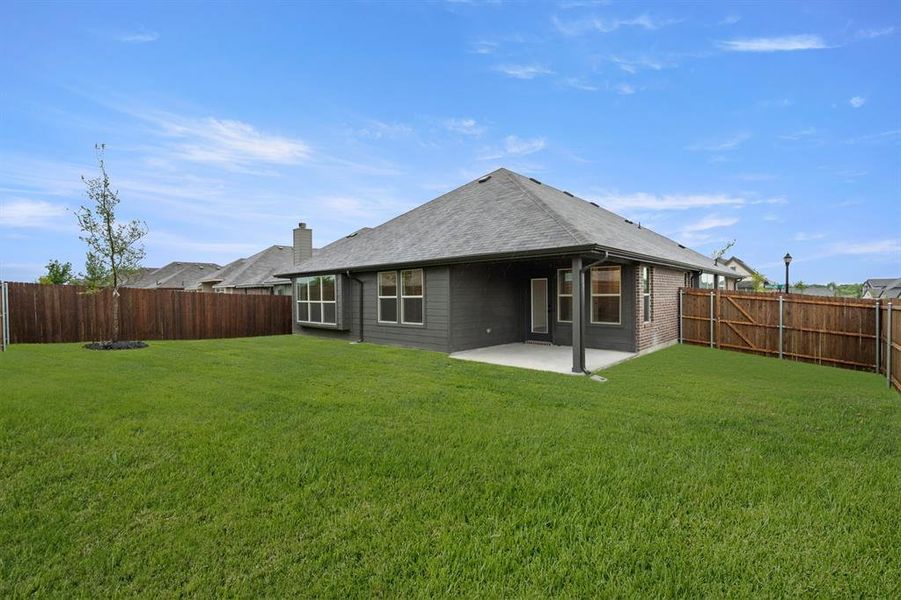 DFW-Chisholm Hills-Concept 2065-930 Madeline Lane-Back Exterior-Risewell Homes-1