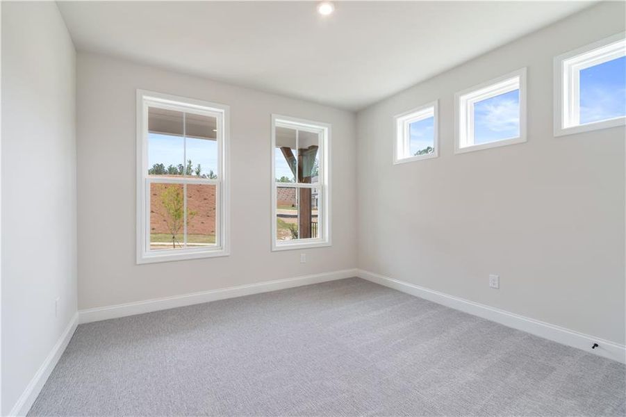 Spacious, unfurnished interior of a new home in Tiberon Woods, Cumming (Image 21).