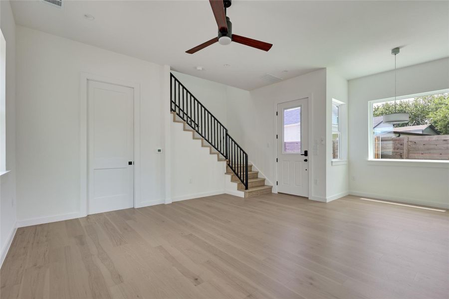 Spacious, unfurnished interior of a new home in , Austin (Image 16).