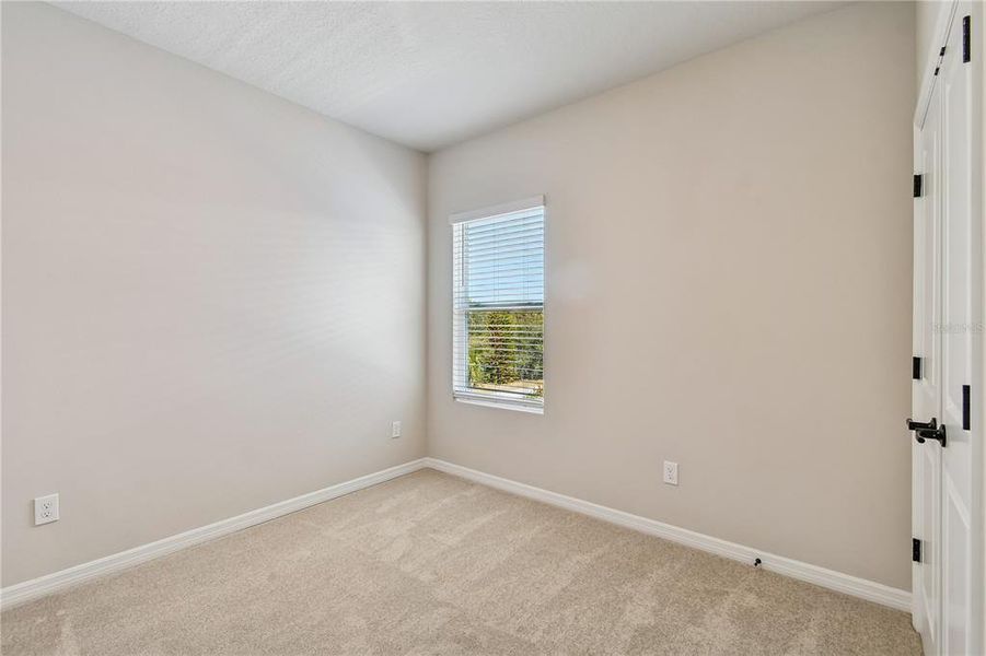 Spacious, unfurnished interior of a new home in , Orlando (Image 22).