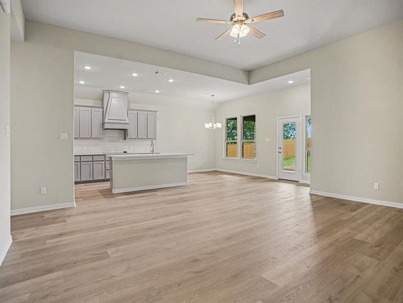 Spacious, unfurnished interior of a new home in Cole Crossing Estates, DeSoto (Image 28). Spacious, unfurnished interior of a new home in Cole Crossing Estates, DeSoto (Image 28).