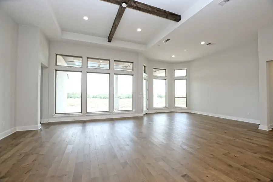 Representative unfurnished interior of a home built from the Llano II by Giddens Homes in Whispering Wind, Bertram (Image 25). Representative unfurnished interior of a home built from the Llano II by Giddens Homes in Whispering Wind, Bertram (Image 25).