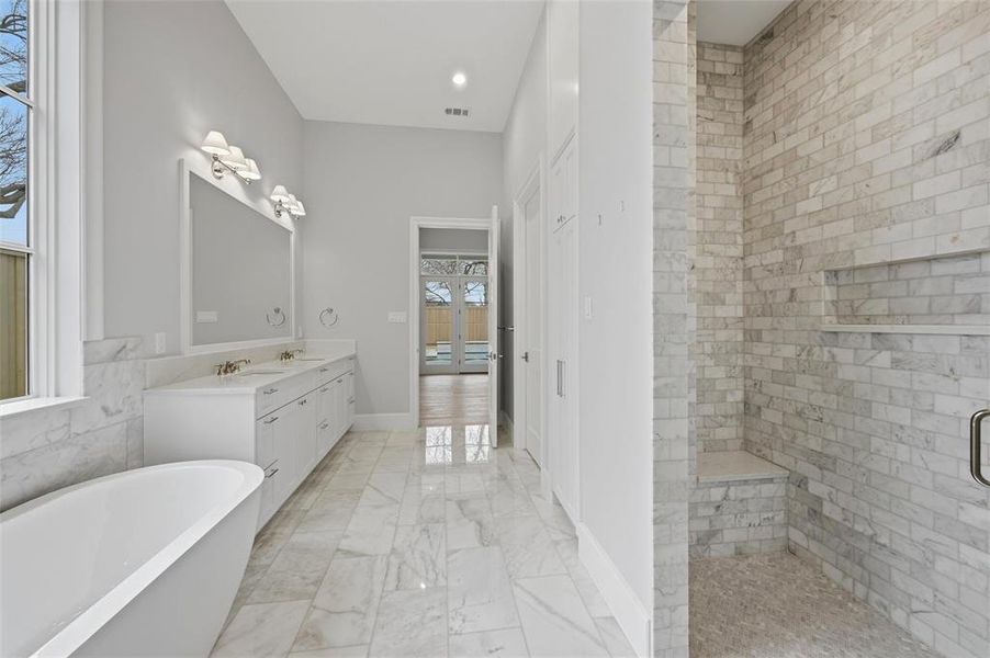 Furnished interior view inside a new home in , Dallas (Image 12).