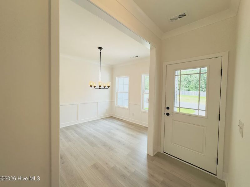 Spacious, unfurnished interior of a new home in Autumn Trail, Bolivia (Image 15).