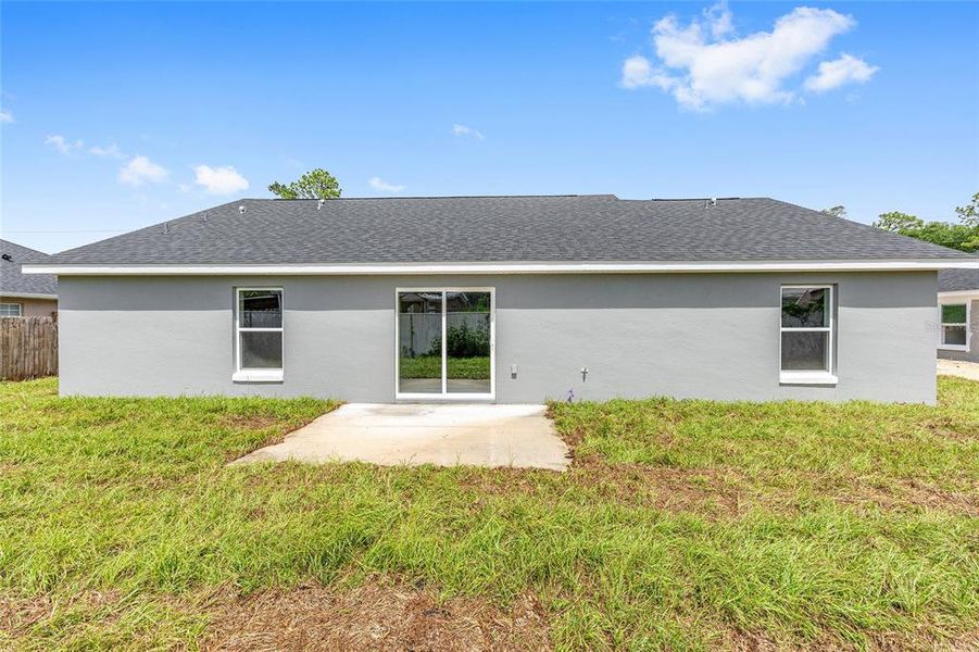 Front exterior of a new home in , Dunnellon, FL, highlighting curb appeal (Image 20).