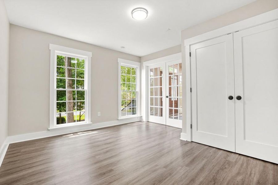 Spacious, unfurnished interior of a new home in , Kennesaw (Image 44).