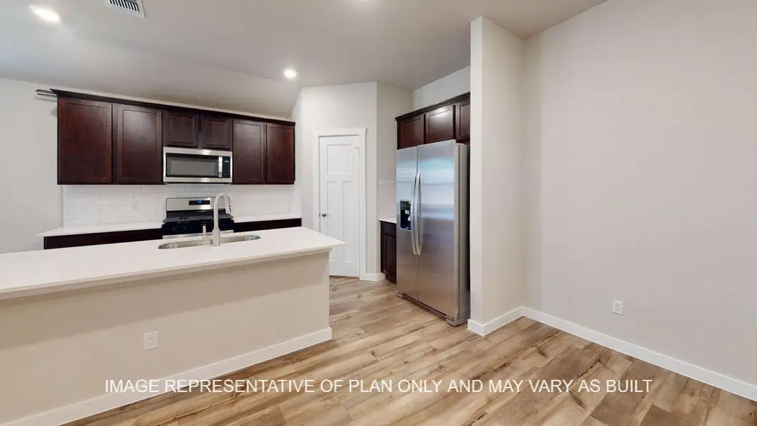 Furnished interior view inside a new home in Turnbo Ranch, Killeen (Image 5).