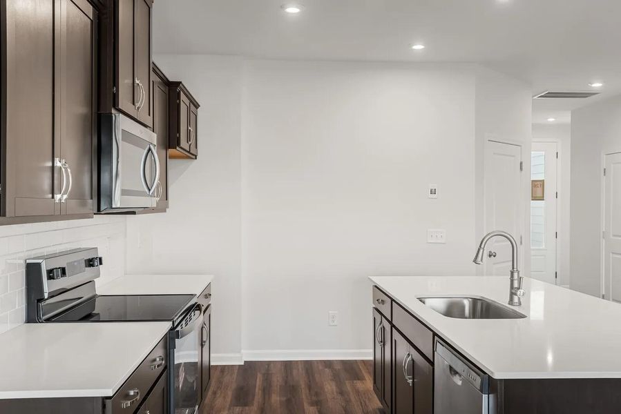 The Lennox A Kitchen The Lennox A Kitchen