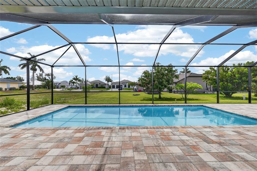 Exterior details and patio area of a home in , Cape Coral (Image 31).