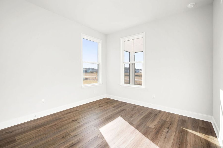 Spacious, unfurnished interior of a new home in Sun City Hilton Head, Bluffton (Image 24).