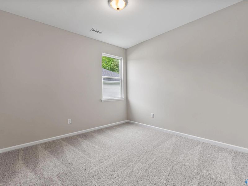 Spacious, unfurnished interior of a new home in Bailey Park, Fayetteville (Image 19).