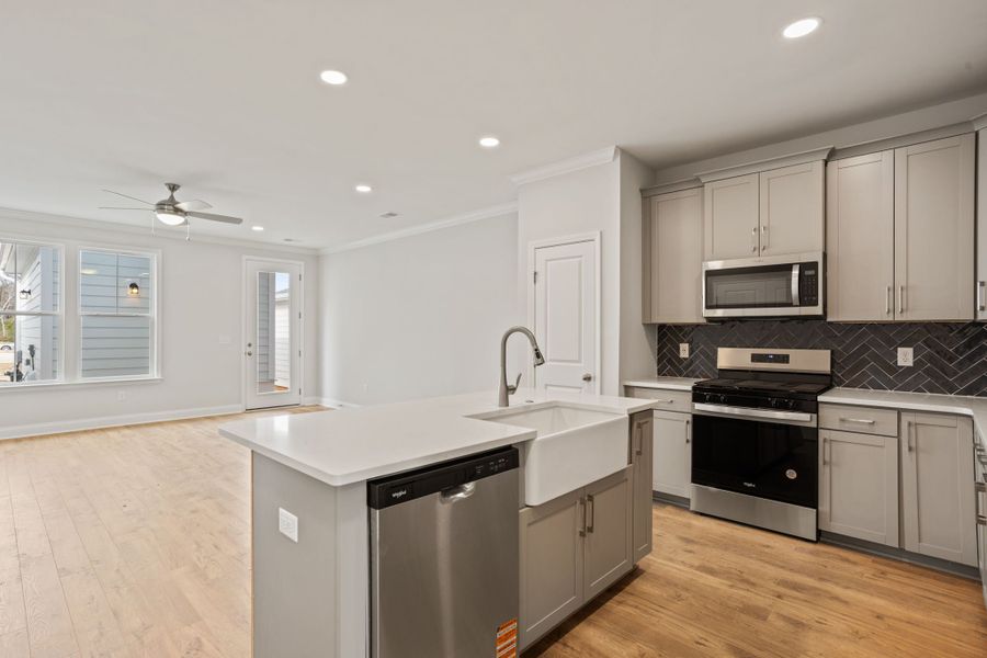 222 Lake Greenwood Blvd, Greenwood, SC.  - Slide 6