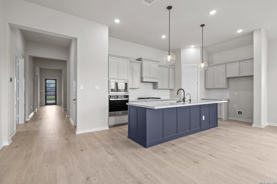 Furnished interior view inside a new home in Buffalo Crossing, Cibolo (Image 14).
