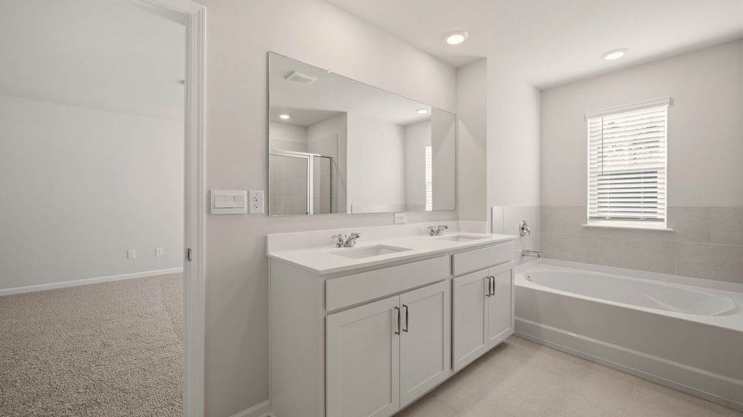 Furnished interior view inside a new home in Poplar Preserve, Newnan (Image 9).