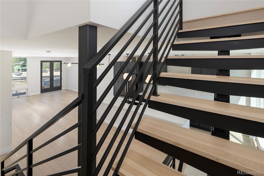 DIFFERENT UNIT // SAME FLOOR PLAN