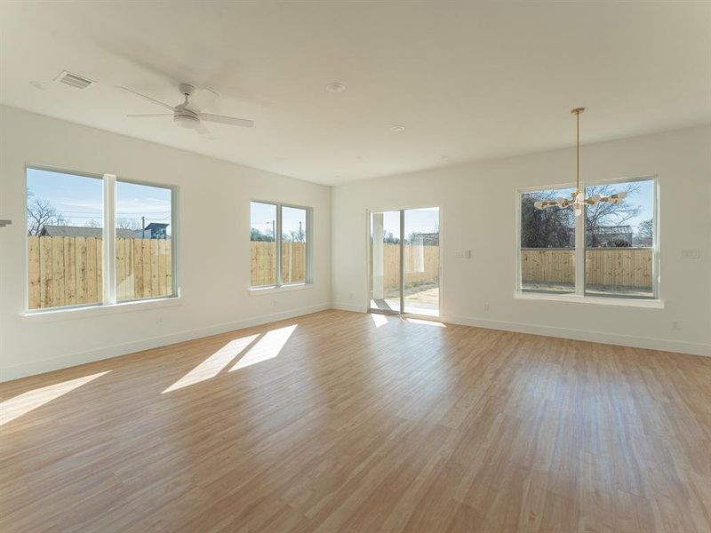 Spacious, unfurnished interior of a new home in , Dallas (Image 15). Spacious, unfurnished interior of a new home in , Dallas (Image 15).