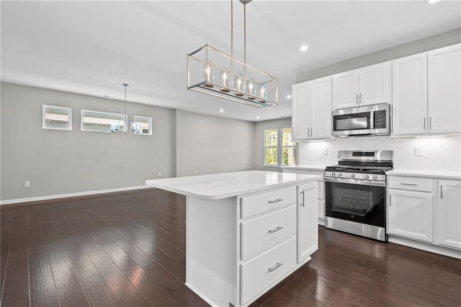 Furnished interior view inside a new home in Laurel Farms, Dallas (Image 6).
