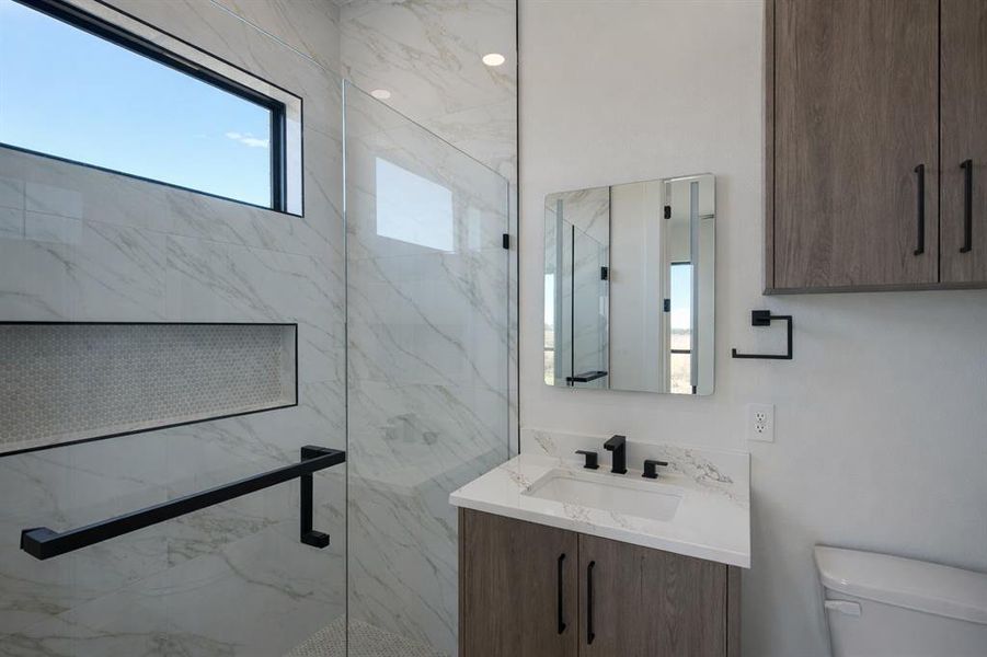 Image 36 of a home in .