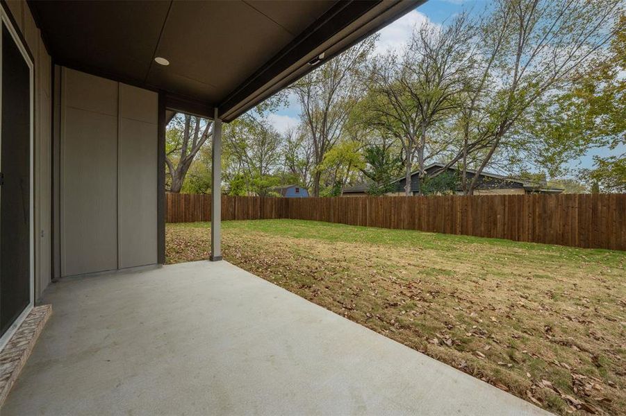Exterior details and patio area of a home in , Grand Prairie (Image 25). Exterior details and patio area of a home in , Grand Prairie (Image 25).
