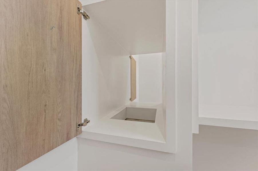 Close-up of interior finishes inside a home in , Dallas (Image 20).